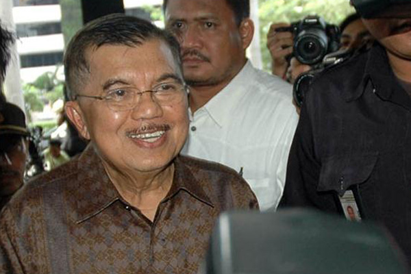 Jusuf Kalla Penuhi Panggilan KPK