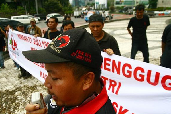 Para Korban 27 Juli Demonstrasi Tuntut Tuntaskan Kasus 