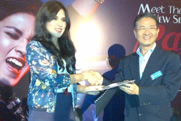 Raisa dipilih Sebagai Brand Ambasador Produk Sennheiser Electronic