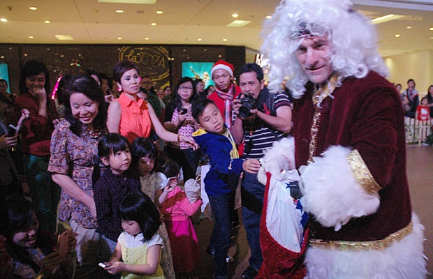 Santa Claus di Grand Indonesia